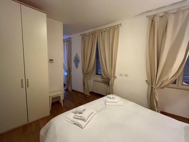Il Borgo Leilighet Trieste Eksteriør bilde